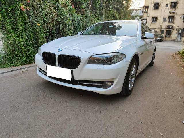 https://images10.gaadi.com/usedcar_image/4410186/original/processed_a6f5846b80d46d413f752b234253a16a.jpeg?imwidth=6402