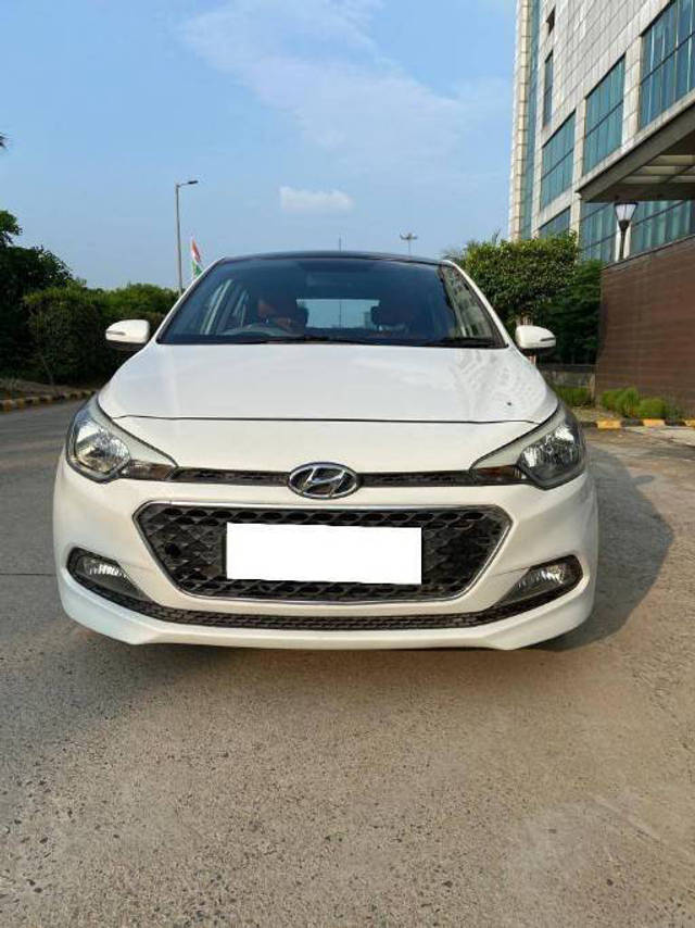 https://images10.gaadi.com/usedcar_image/4410207/original/23f05b7c9124f54c6e72e64743e71c1a.png?imwidth=6400