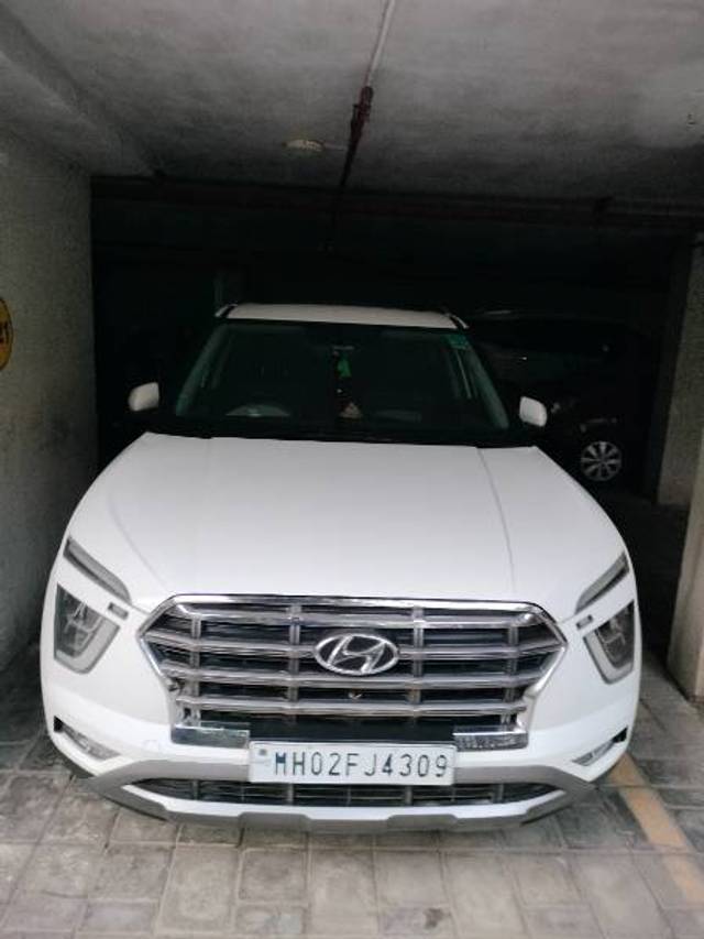 https://images10.gaadi.com/usedcar_image/4410271/original/fe6ded9710ab1f8643d8156d858ee045.jpg?imwidth=6401