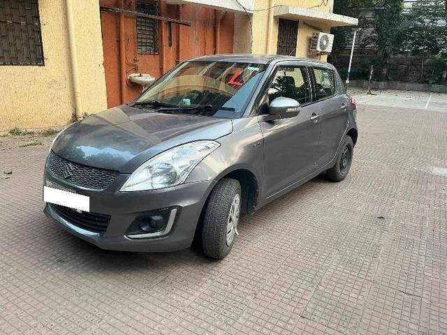 https://images10.gaadi.com/usedcar_image/4410317/original/debc3d4c1cbcafb7b56cb68846845b7c.jpeg?imwidth=6401
