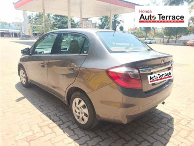 Second-hand 2016 Honda Amaze S Diesel for sale in Pondicherry-4