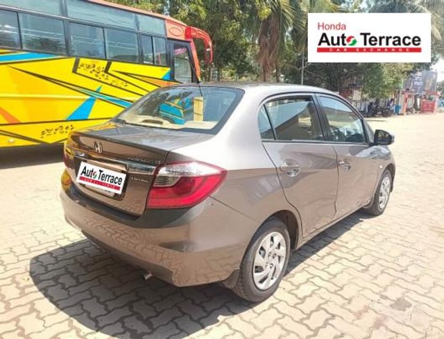 Second-hand 2016 Honda Amaze S Diesel for sale in Pondicherry-2