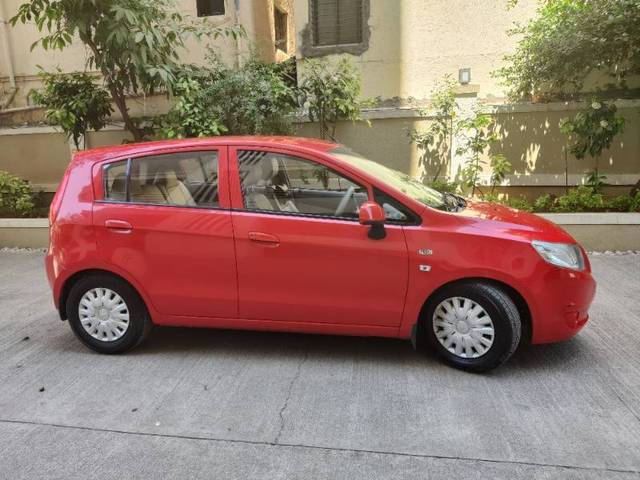 https://images10.gaadi.com/usedcar_image/4410476/original/1e5e4f055b975d899c11c2327f8a3116.jpg?imwidth=6401