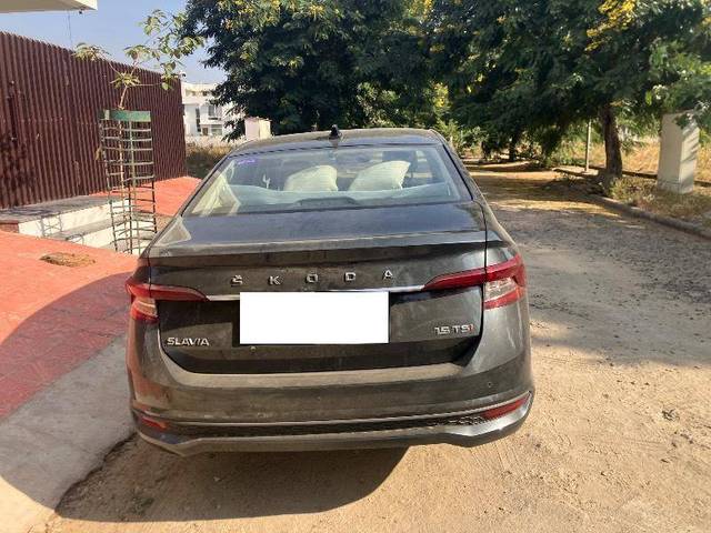 https://images10.gaadi.com/usedcar_image/4410480/original/c6aa760f70ff4da25c8435fad0dd4b68.jpeg?imwidth=6400