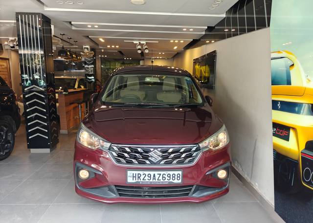 https://images10.gaadi.com/usedcar_image/4410502/original/0298d002604557046d6c92a7dadb71cf.jpg?imwidth=6400