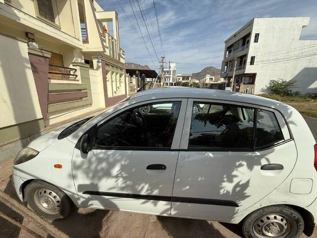 https://images10.gaadi.com/usedcar_image/4410541/original/cce3857a946c32808697e778bde22d5a.jpg?imwidth=6401