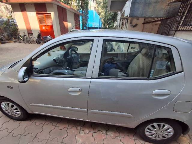https://images10.gaadi.com/usedcar_image/4410590/original/591916f701cbc02719d980ae457dfa5e.jpg?imwidth=6400