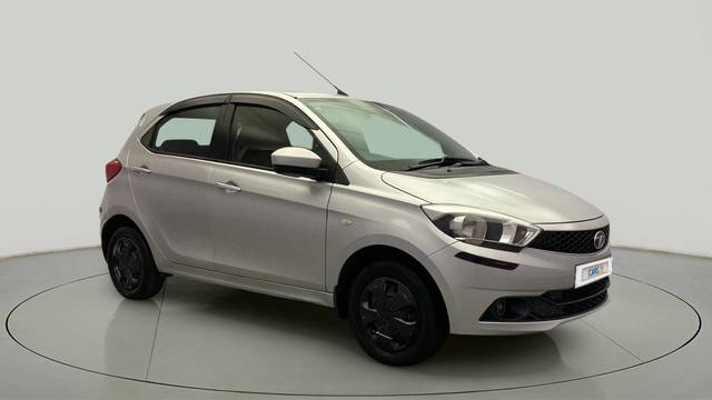 https://images10.gaadi.com/usedcar_image/4410622/original/a4f01555f8c7d20b09d3d7041f93a692.jpg?imwidth=6400