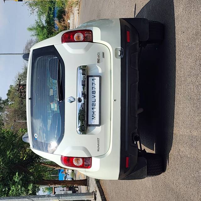 https://images10.gaadi.com/usedcar_image/4410633/original/c3efa442d783d4015831f3d5a1f9aa58.jpg?imwidth=6401