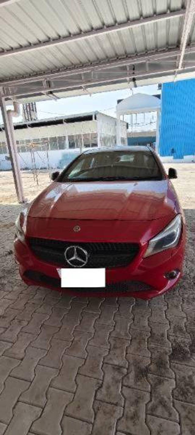 https://images10.gaadi.com/usedcar_image/4410708/original/9d67d29a6e8c8bde1875aa02fd430255.jpg?imwidth=6402