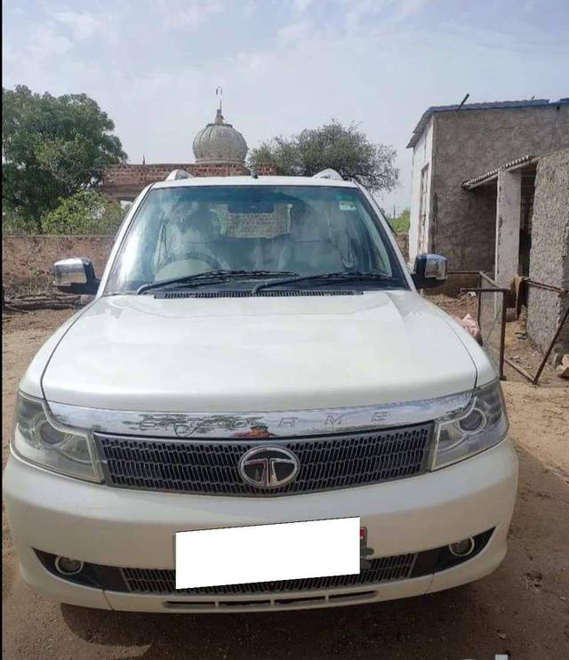 https://images10.gaadi.com/usedcar_image/4410798/original/79fb343a363f9406cd1ef8f29a12da21.jpg?imwidth=6401