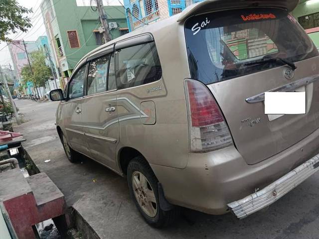 https://images10.gaadi.com/usedcar_image/4410837/original/processed_20caa873-1547-47be-958b-557672119dca.jpg?imwidth=6402