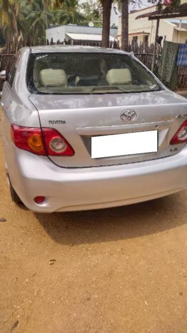 https://images10.gaadi.com/usedcar_image/4410930/original/processed_a13be406-0f29-4bcb-aa3f-f0814f32522e.jpg?imwidth=6401