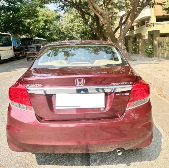 https://images10.gaadi.com/usedcar_image/4411014/original/processed_4b92c532-970e-438e-bdae-b11895ac2c32.jpeg?imwidth=6401