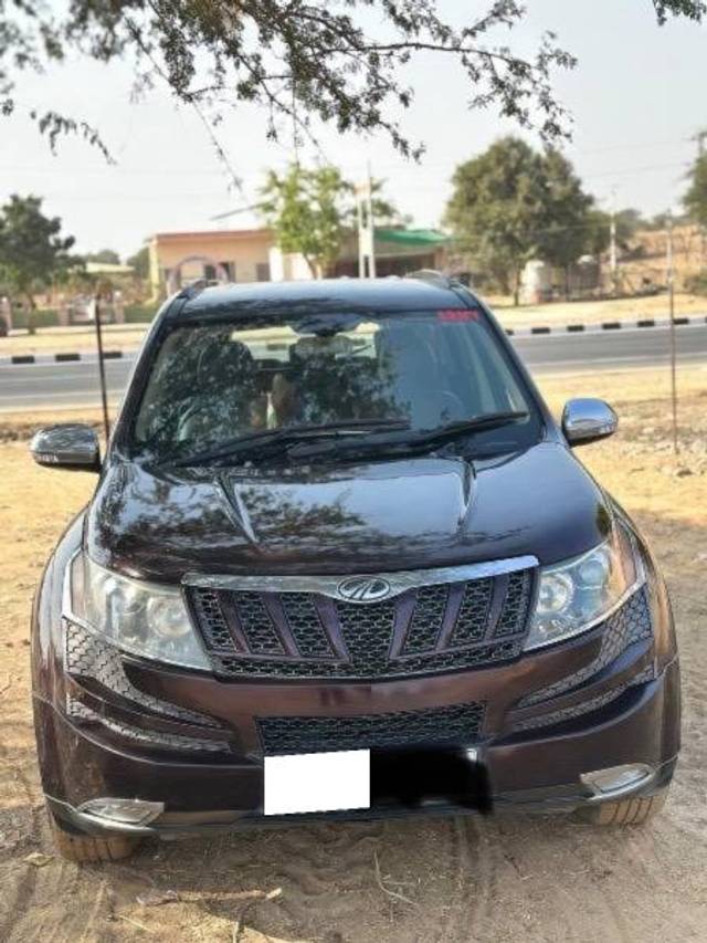 https://images10.gaadi.com/usedcar_image/4411148/original/processed_632ab2c9-2ea7-4f6a-959d-c1ec61103230.jpeg?imwidth=6401