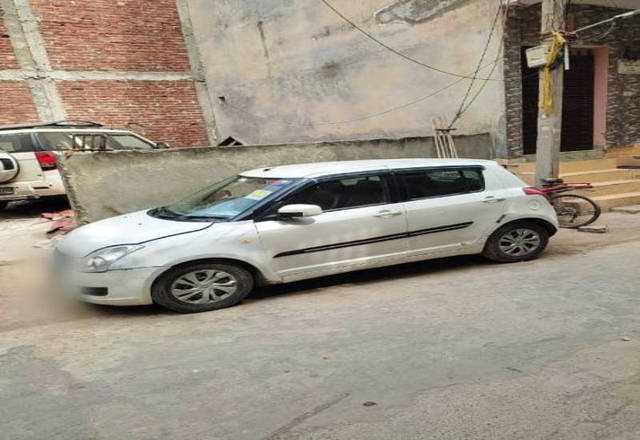 https://images10.gaadi.com/usedcar_image/4411190/original/6574d9cf2a4ae102ad821d895ba4dc60.jpg?imwidth=6401