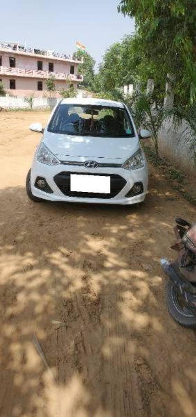 https://images10.gaadi.com/usedcar_image/4411234/original/6bf96a4e3a26ac5e681651e6d0b7c03f.jpg?imwidth=6401