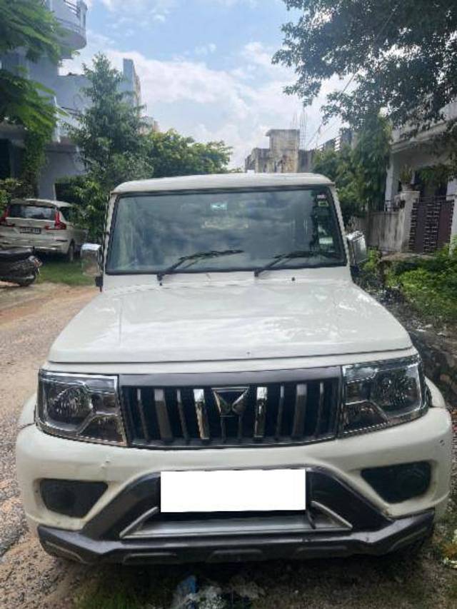 https://images10.gaadi.com/usedcar_image/4411251/original/94dcb0791af020c35092634eff2258aa.jpeg?imwidth=6402