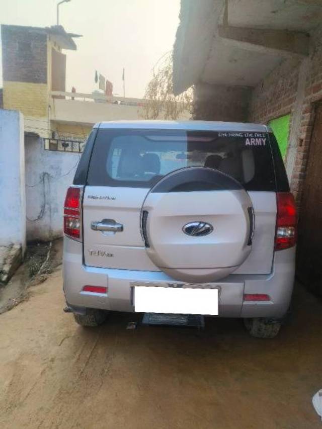 https://images10.gaadi.com/usedcar_image/4411301/original/processed_41f3a7f6-3611-4de5-a8f2-df27cea5e424.jpg?imwidth=6401