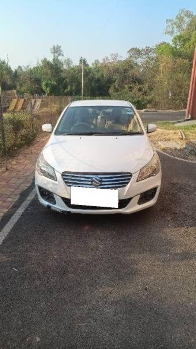 https://images10.gaadi.com/usedcar_image/4411404/original/248d472a87c7d442b288b536c8cf5038.jpg?imwidth=6402