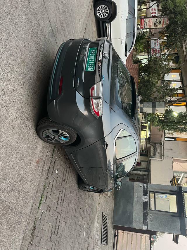 https://images10.gaadi.com/usedcar_image/4411408/original/c308003843ce10868af1d6f10b3cf058.jpg?imwidth=6402
