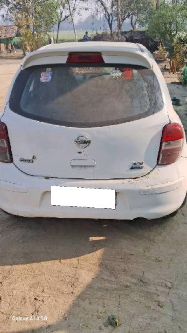 https://images10.gaadi.com/usedcar_image/4411445/original/processed_fa969183-8f6f-4b41-8f4a-8ac627740140.jpg?imwidth=6401