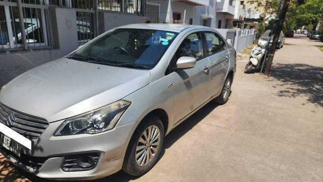 https://images10.gaadi.com/usedcar_image/4411492/original/processed_459ff4c6-9dd9-4f24-9a89-1745cd187448.jpg?imwidth=6400