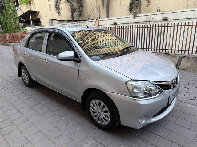 https://images10.gaadi.com/usedcar_image/4411566/original/processed_a1813cfb2e0be530ca8a114703682002.jpg?imwidth=6400