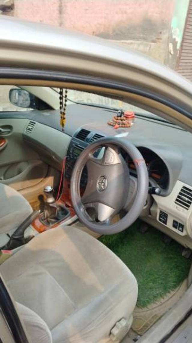 https://images10.gaadi.com/usedcar_image/4411610/original/fb60e14ff1c7c3c7841ed503ccdedf59.jpg?imwidth=6400
