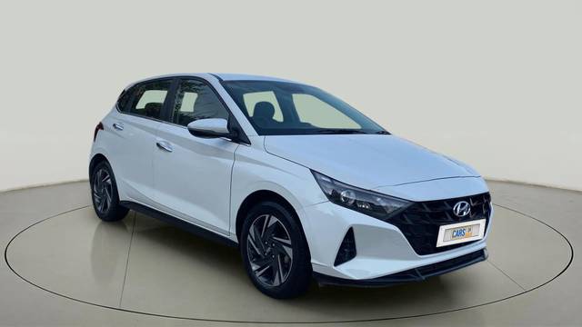 https://images10.gaadi.com/usedcar_image/4411619/original/3455133feee610525d24460707de162f.jpg?imwidth=6400