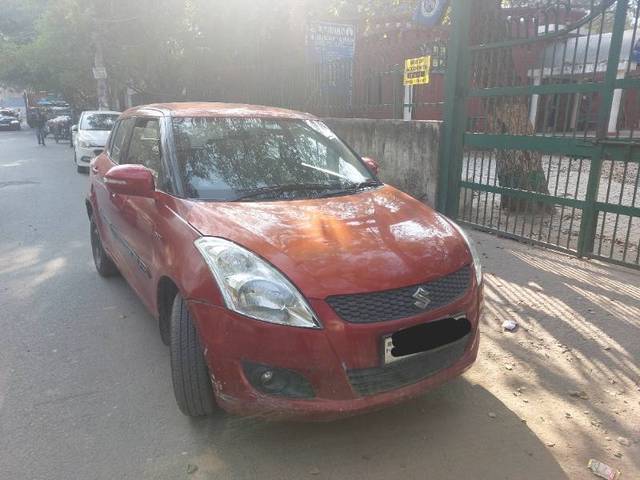 https://images10.gaadi.com/usedcar_image/4411765/original/2e03313ad437c1902d7e7f6f0db38b45.jpg?imwidth=6401