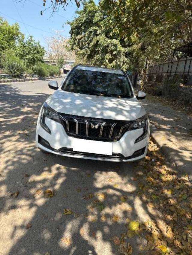 https://images10.gaadi.com/usedcar_image/4411820/original/8b3dfcdeade1fd821529ced6d391eb22.jpg?imwidth=6400