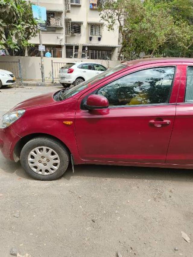 https://images10.gaadi.com/usedcar_image/4411824/original/fe6dd7132764f869d1a23f9e63ac279c.jpg?imwidth=6401