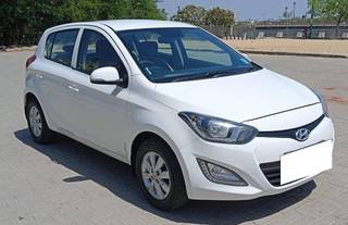 Hyundai i20 2012-2015 Hyundai i20 Sportz 1.4 CRDi