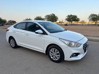 Hyundai Verna 2017-2020 Hyundai Verna CRDi 1.6 EX