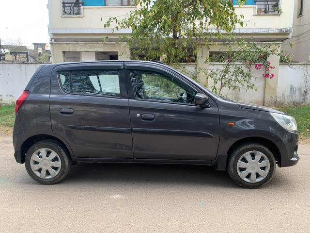 https://images10.gaadi.com/usedcar_image/4411982/original/30c599e3b5895c4fc0cd75a600d10c12.jpg?imwidth=6401