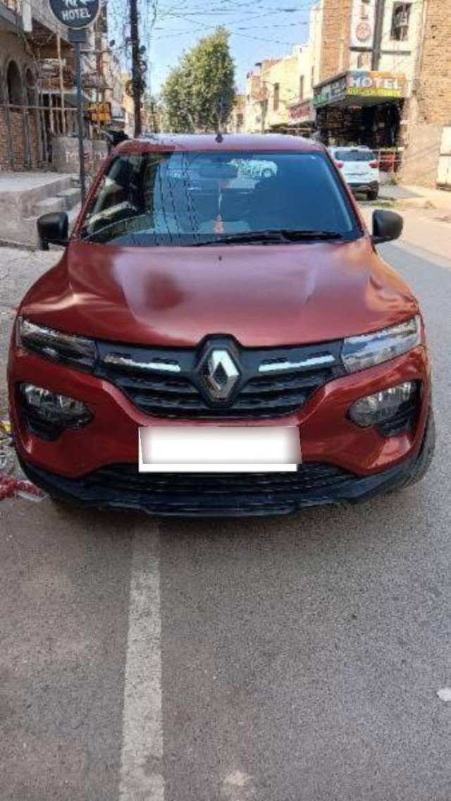 https://images10.gaadi.com/usedcar_image/4412008/original/processed_processed_28d2b11d-0ad8-4bb4-9d28-1e4aa3c870b5.jpg?imwidth=6400