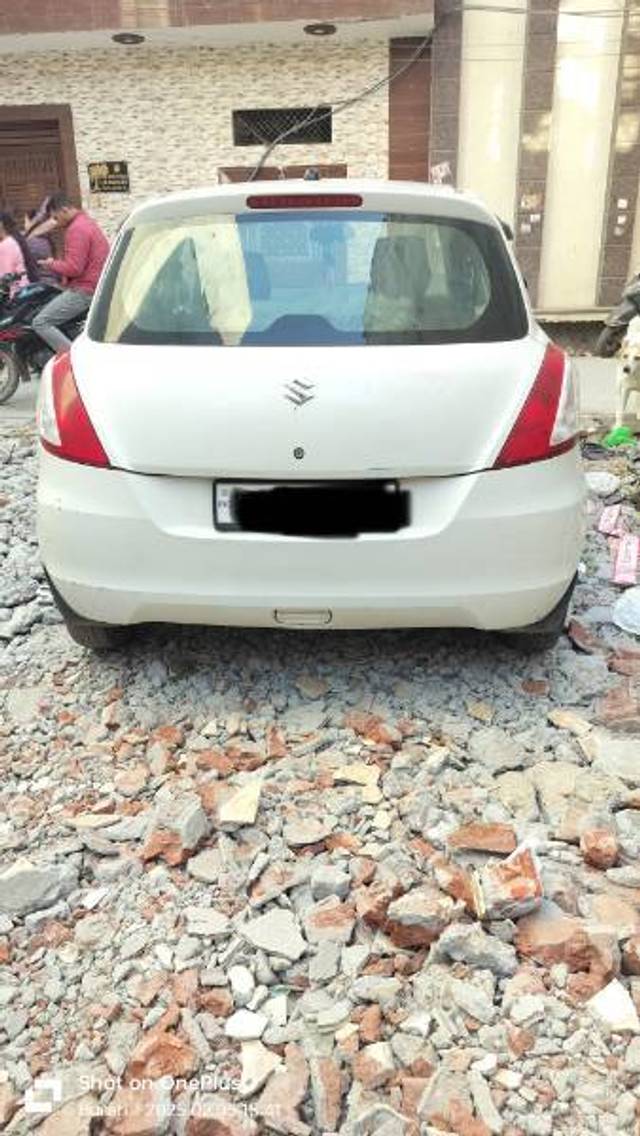 https://images10.gaadi.com/usedcar_image/4412066/original/094521b4d7c45dd737170bea3fc90c3e.jpg?imwidth=6401