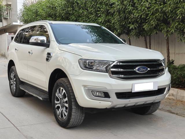 https://images10.gaadi.com/usedcar_image/4412097/original/processed_489e5ef4927fbe49a532e2fc9dd842c6.jpg?imwidth=6400