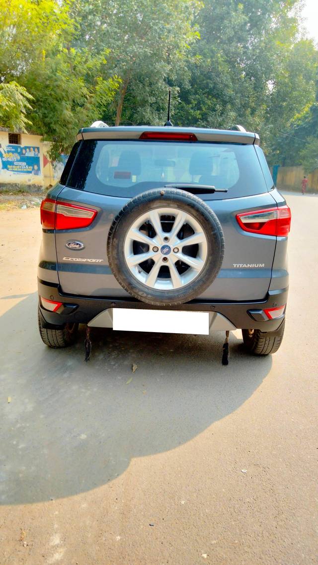 https://images10.gaadi.com/usedcar_image/4412119/original/processed_8a412937aebe04983422e2dfec96e0e3.jpg?imwidth=6402