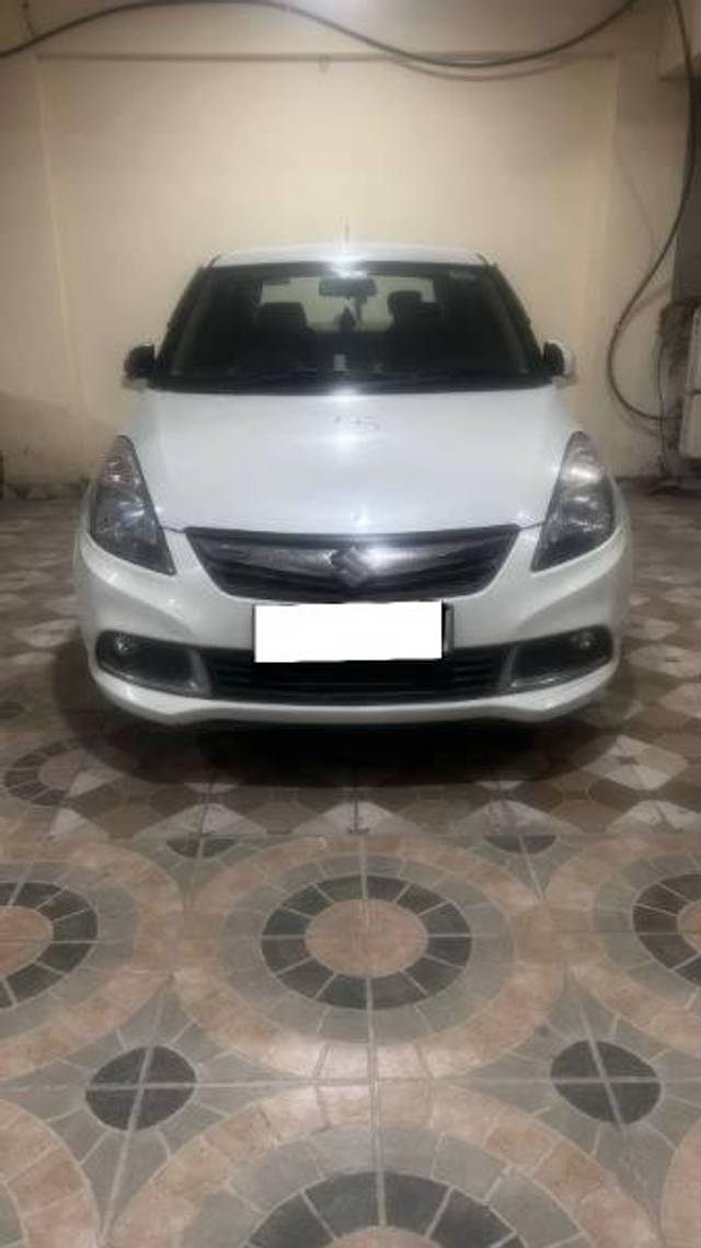 https://images10.gaadi.com/usedcar_image/4412257/original/processed_004a16ce-0cd3-4d1e-8eb2-a33d5c4dcdcb.jpeg?imwidth=6402