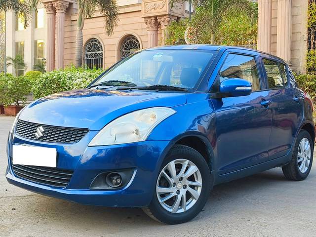 https://images10.gaadi.com/usedcar_image/4412469/original/processed_652a08ec68c045a03b07148a6c625b59.jpg?imwidth=6401