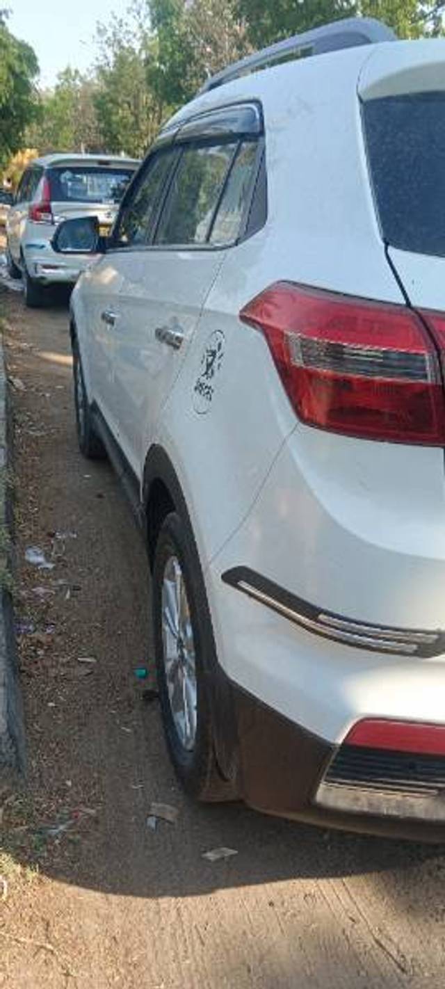 https://images10.gaadi.com/usedcar_image/4412570/original/b8f8d1cbefafe94e54aa3d2bb3f9125d.jpg?imwidth=6400