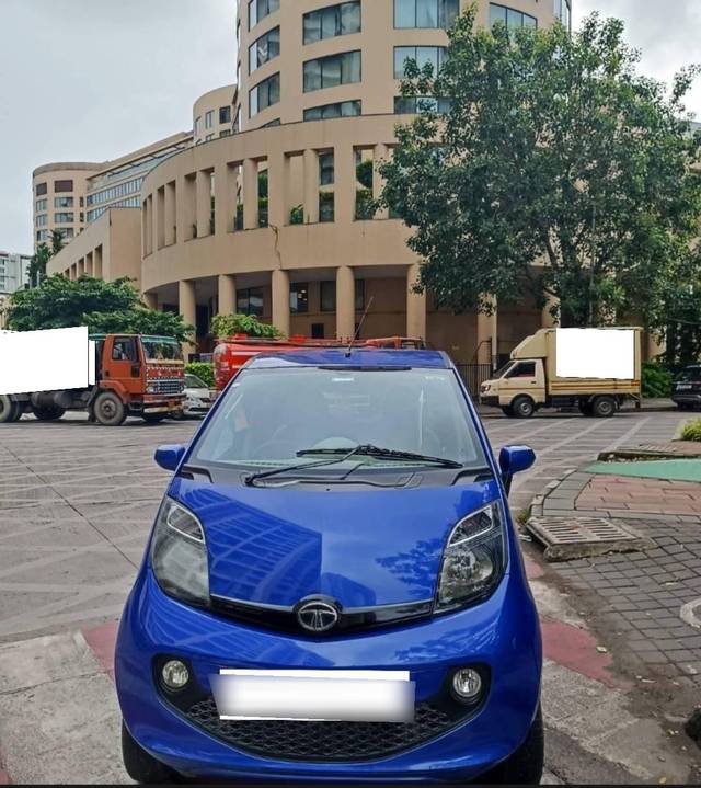 https://images10.gaadi.com/usedcar_image/4412589/original/processed_4f9d9dd9a687f607114471c4c50ed941.jpg?imwidth=6401