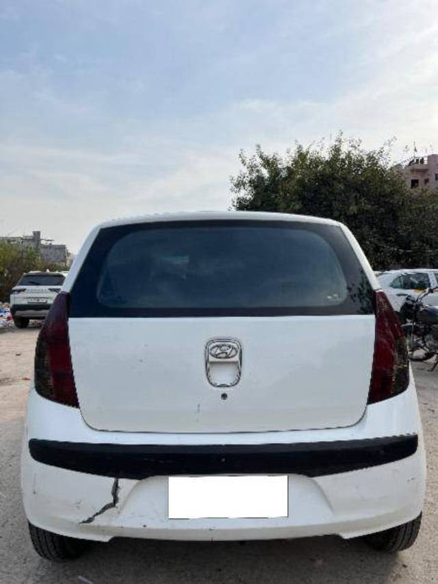 https://images10.gaadi.com/usedcar_image/4412610/original/78a14c4e64b928b67ba60c8c1b917cff.jpeg?imwidth=6401