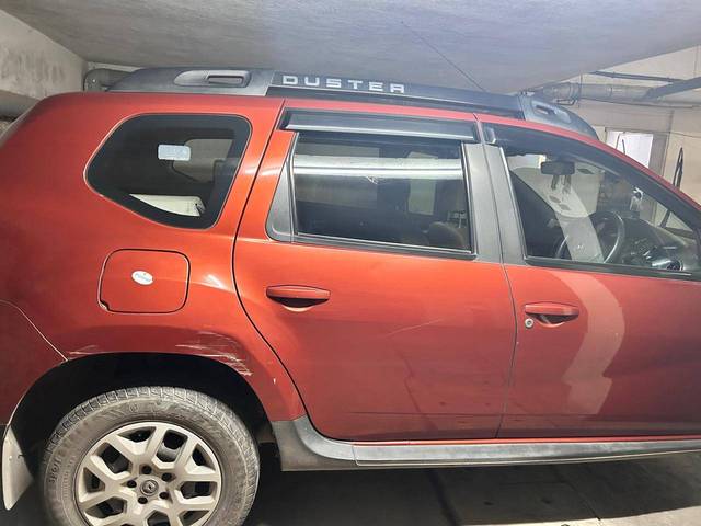 https://images10.gaadi.com/usedcar_image/4412632/original/03d74156f38bf6fd9791d86bcf8f43f8.jpg?imwidth=6401