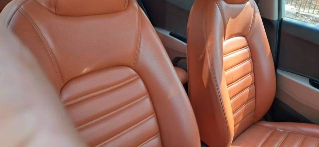 https://images10.gaadi.com/usedcar_image/4412694/original/f680d9e201b13da95304fd21e2b8d57f.jpg?imwidth=6402