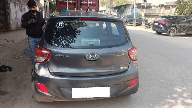 https://images10.gaadi.com/usedcar_image/4412743/original/2946e4a3061da77cf409c64dd8666444.jpg?imwidth=6400