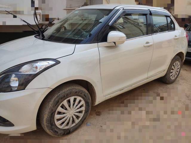 https://images10.gaadi.com/usedcar_image/4412781/original/fdf87cebf9b371f514f7090d467ed574.jpg?imwidth=6402