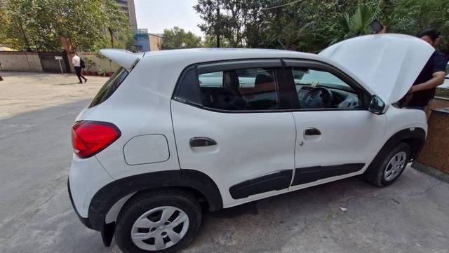 https://images10.gaadi.com/usedcar_image/4412893/original/f0b4be4990077581feb6d38144600341.jpg?imwidth=6400